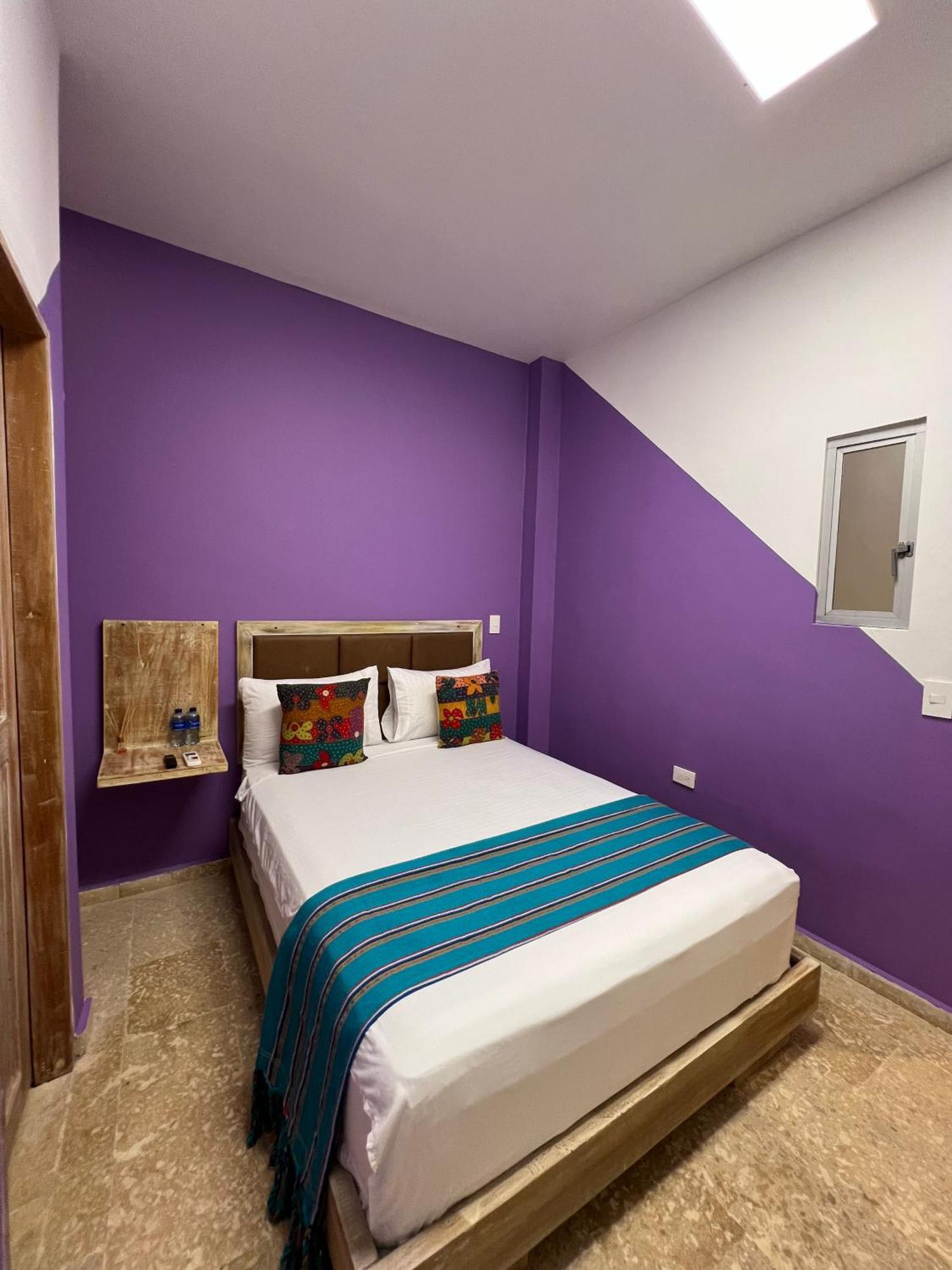 Coco Hotel *